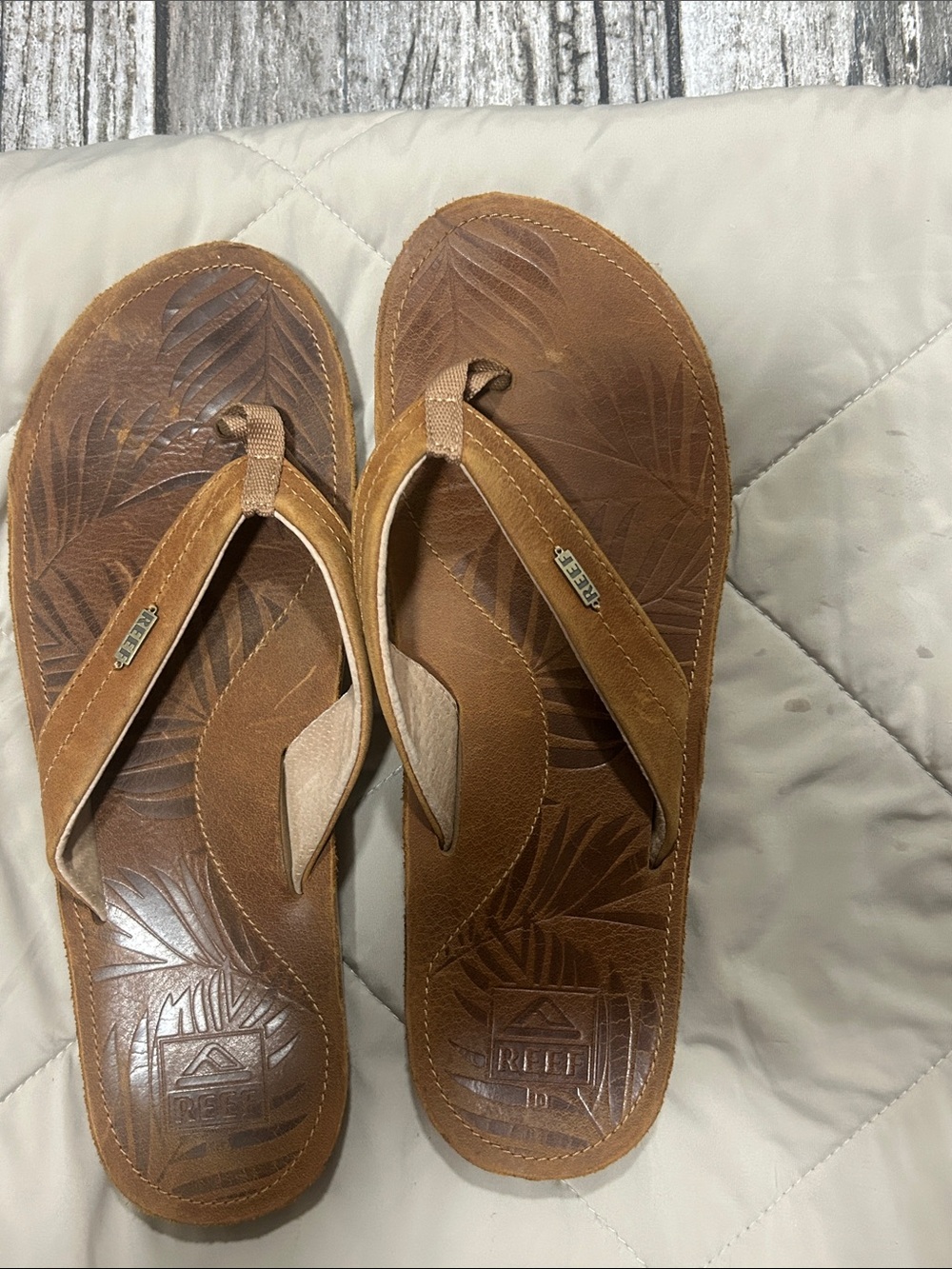 Reef Tan/Brown Embossed Leaf Flip Flops